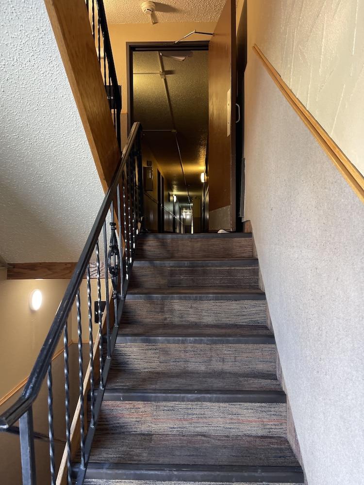 Hotel Super 8 By Wyndham Bismarck Extérieur photo